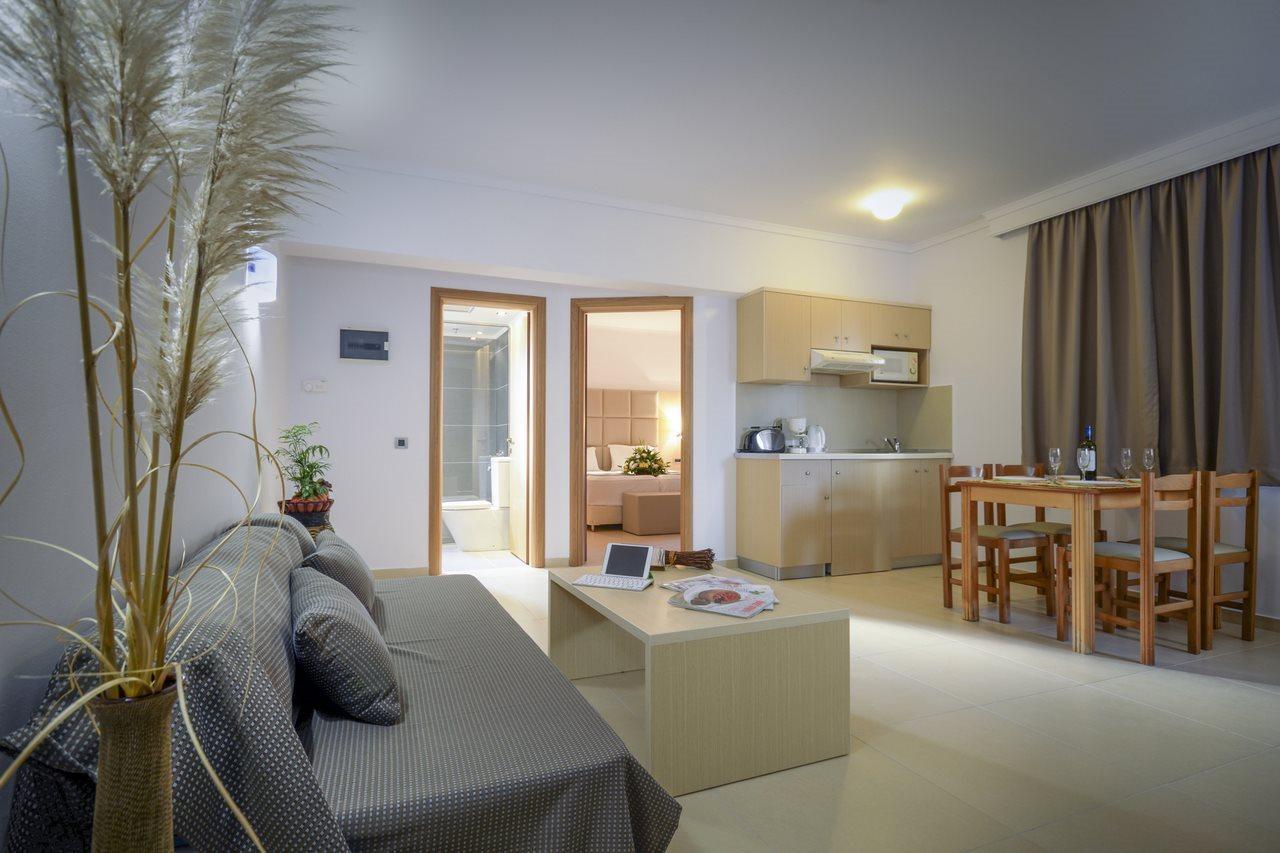 Aegean Blu Hotel & Apartments คอสทาวน์ ภายนอก รูปภาพ