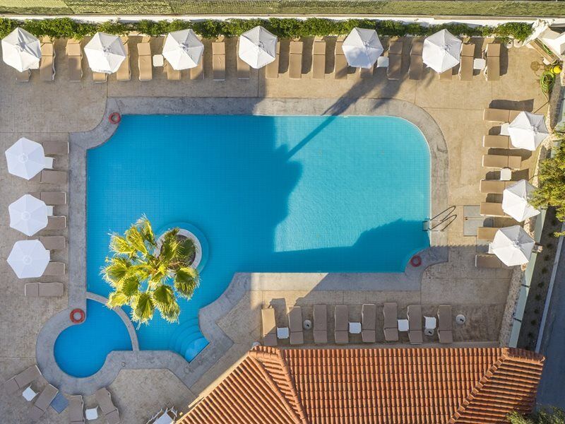 Aegean Blu Hotel & Apartments คอสทาวน์ ภายนอก รูปภาพ