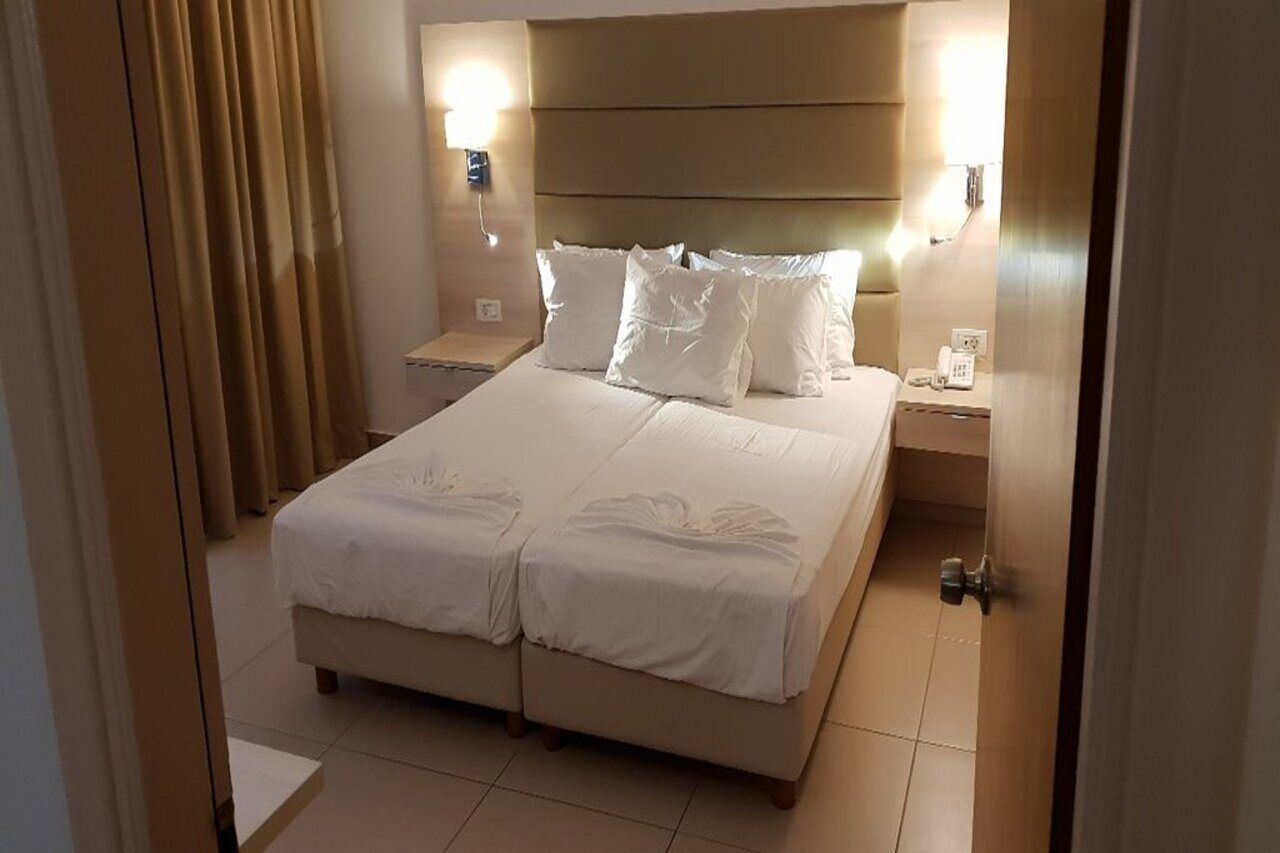 Aegean Blu Hotel & Apartments คอสทาวน์ ภายนอก รูปภาพ